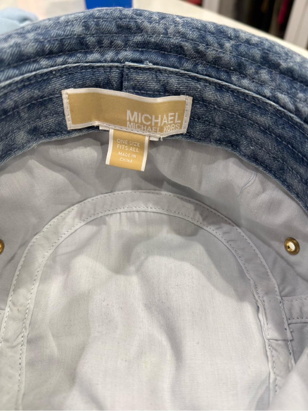 Michael Kors Empire Logo Jacquard Denim Bucket Hat - Picture 5 of 6